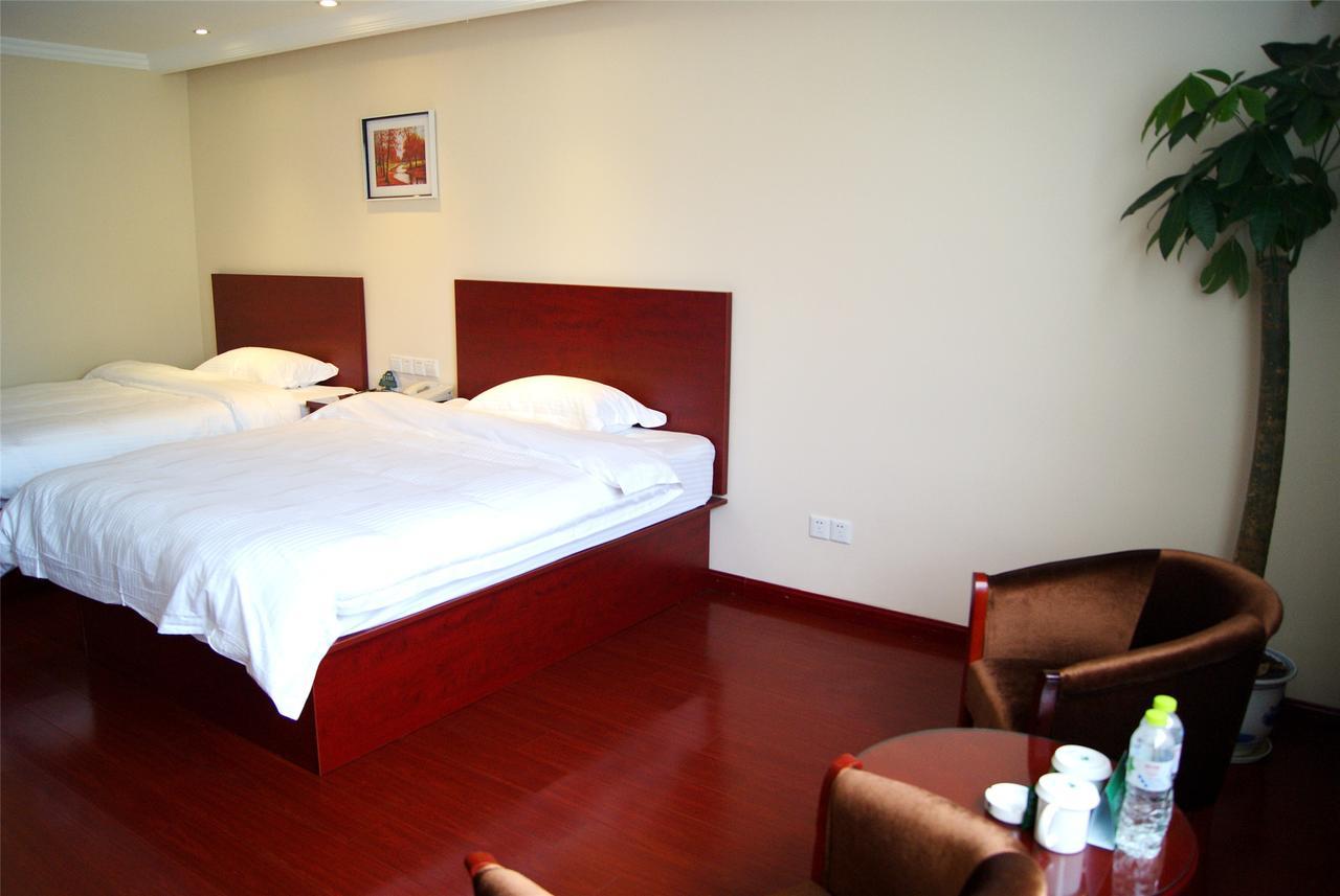 Shells Hanzhong City High Railway Station Renmin Road Hotel Exterior foto