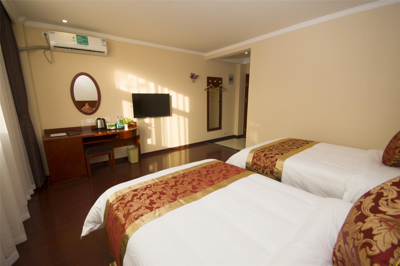 Shells Hanzhong City High Railway Station Renmin Road Hotel Exterior foto